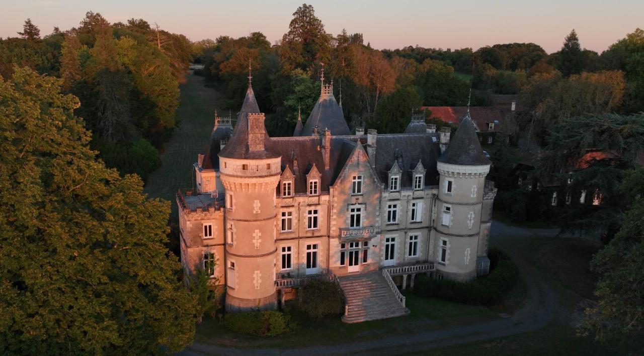 Chateau De La Rose Cluis Екстериор снимка