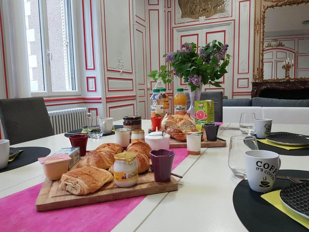 Chateau De La Rose Cluis Екстериор снимка